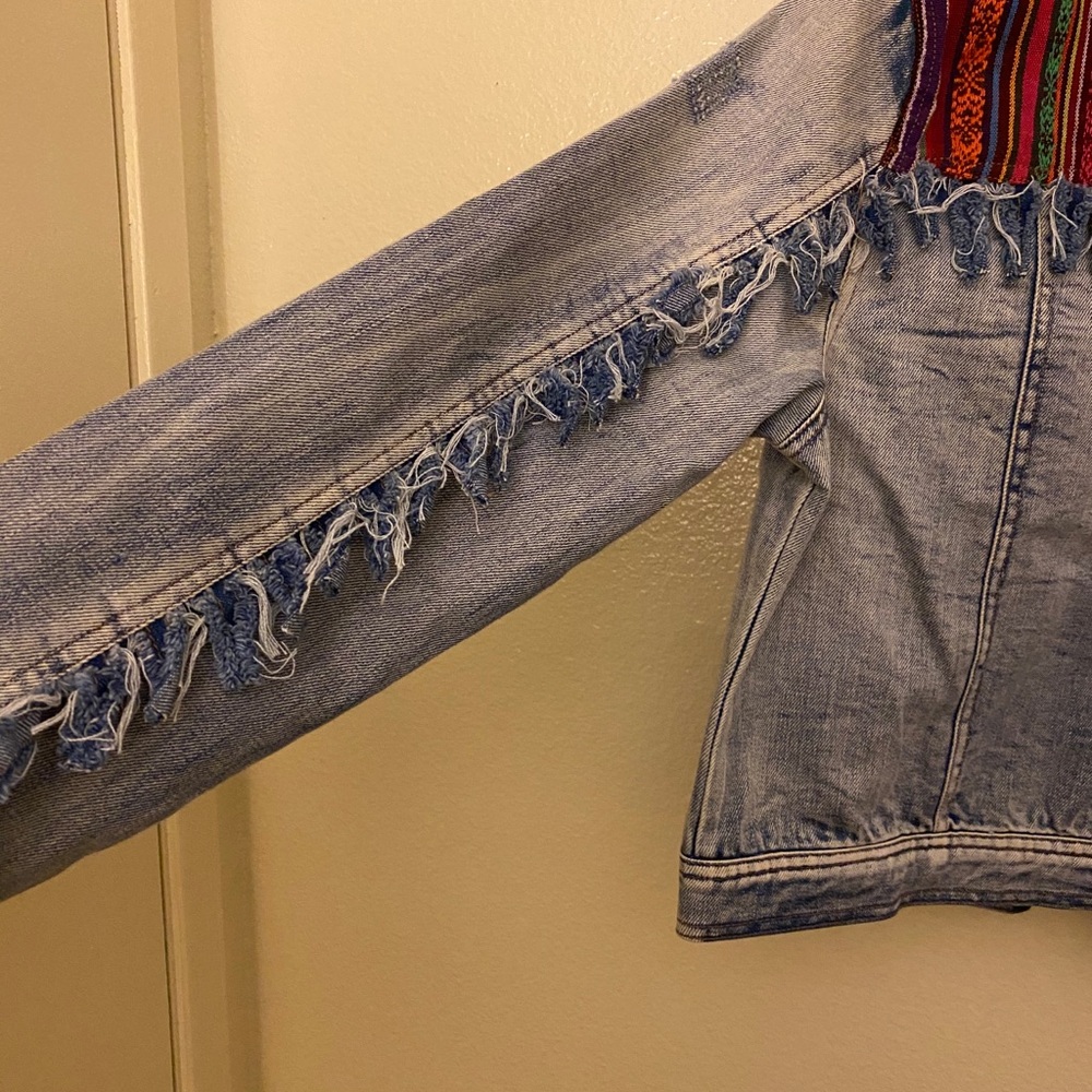 Jean jacket by Raga size L